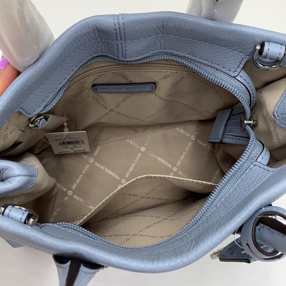 MICHAEL KORS Mirella Small Shopper TZ XBody Pebbled Leather Crossbody
Pale Blue - Picture 8 of 16